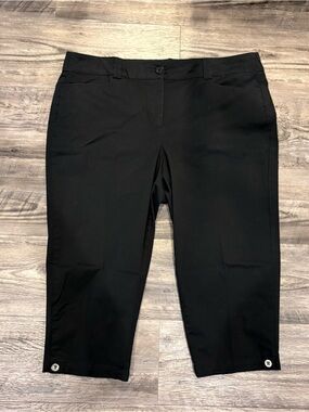 Napa Valley Black Capris 18W